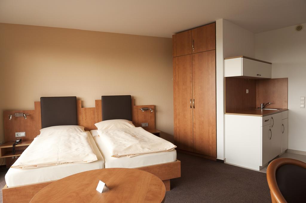 Hotel Haus Deutsch Krone باد ايسن المظهر الخارجي الصورة