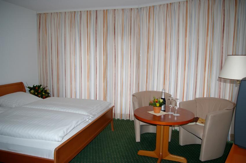 Hotel Haus Deutsch Krone باد ايسن المظهر الخارجي الصورة
