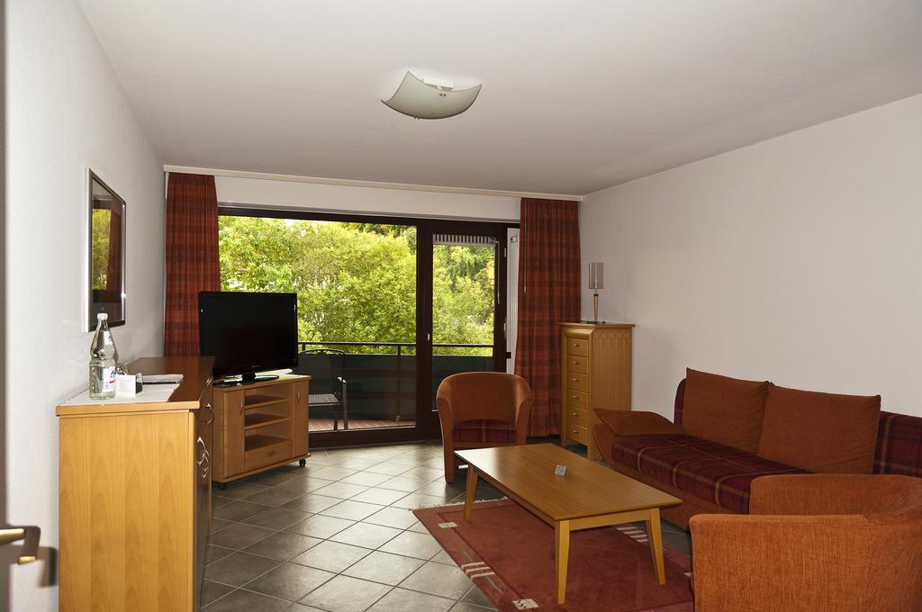 Hotel Haus Deutsch Krone باد ايسن المظهر الخارجي الصورة